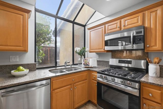 29846 Via Puesta del Sol, Temecula, CA 92591