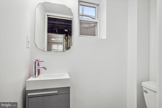 3300 18TH PLACE, Washington, DC 20020
