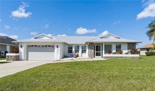 11883 King James CT, Cape Coral, FL 33991