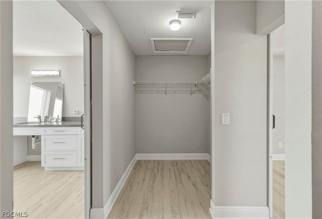 11883 King James CT, Cape Coral, FL 33991