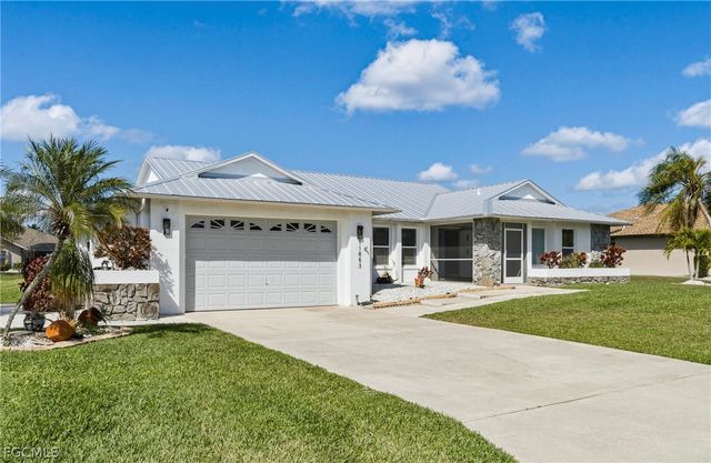 11883 King James CT, Cape Coral, FL 33991