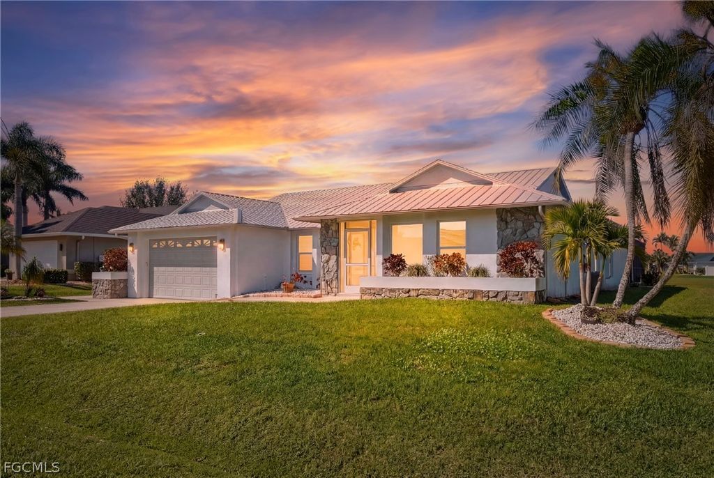 11883 King James CT, Cape Coral, FL 33991