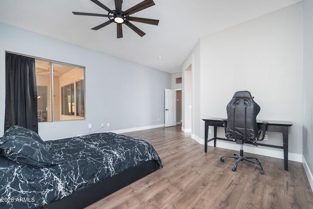 1740 S HERITAGE Drive, Gilbert, AZ 85295