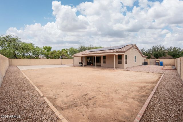 1740 S HERITAGE Drive, Gilbert, AZ 85295