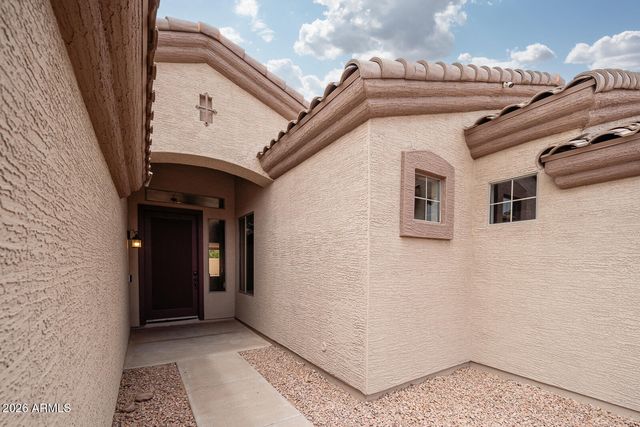 1740 S HERITAGE Drive, Gilbert, AZ 85295