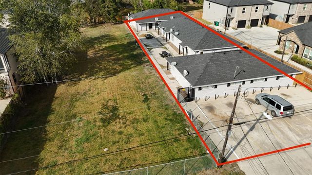 5017 Mallow Street, Houston, TX 77033