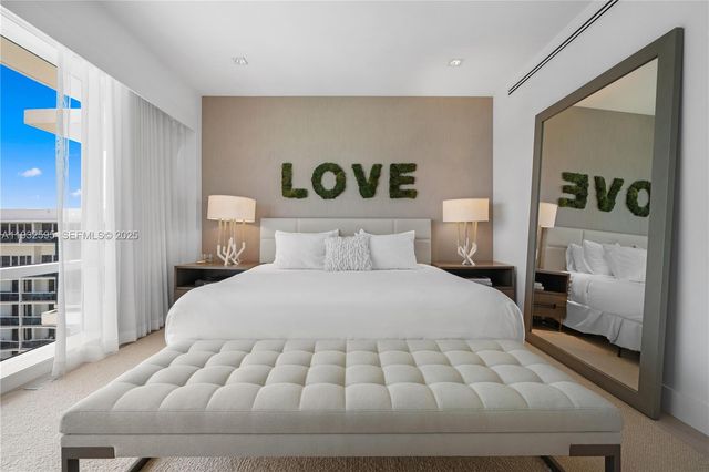 102 24th St PH-1706, Miami Beach, FL 33139