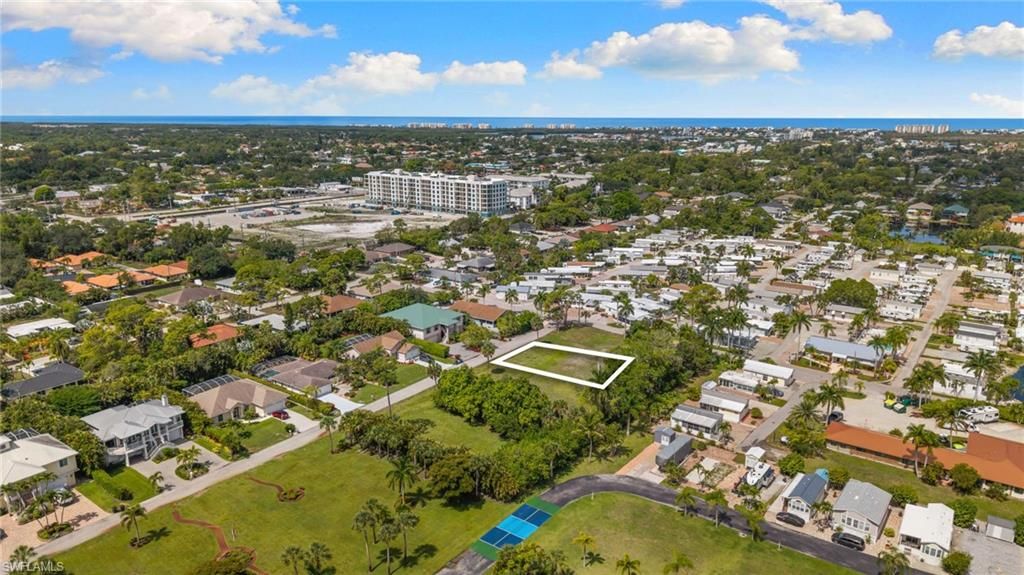 3116 Pine Tree DR, BONITA SPRINGS, FL 34134 — photo 2