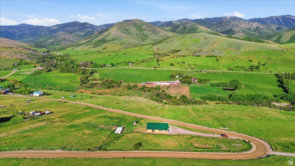 Image 32 of property listing at 7846 N VALLEY VIEW DR, Preston, ID 83263