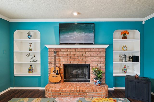 2047 Wanderlust Drive, Lewisville, TX 75067