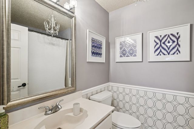 2047 Wanderlust Drive, Lewisville, TX 75067