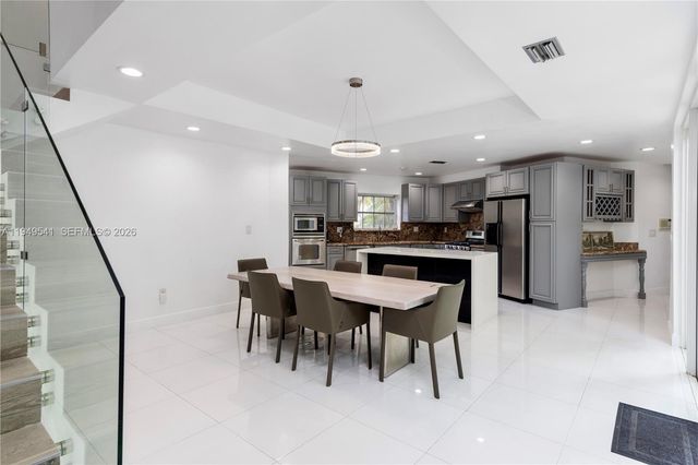 1900 Pizarro St, Coral Gables, FL 33134