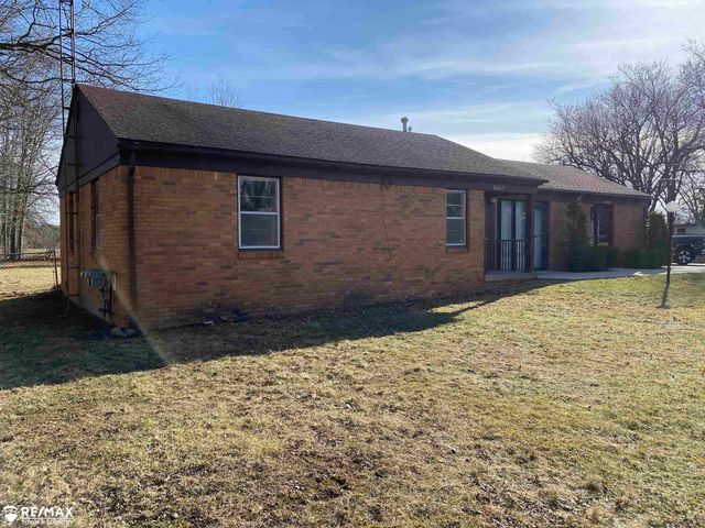 6007 Corunna Road, Flint, MI 48532