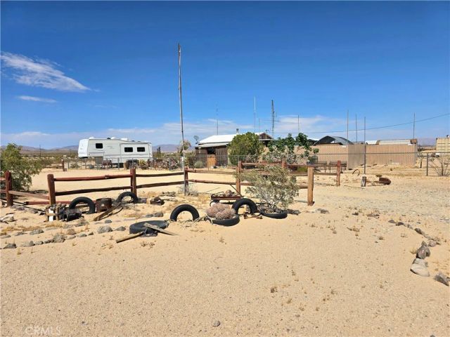3073 Bagdad Highway, 29 Palms, CA 92277