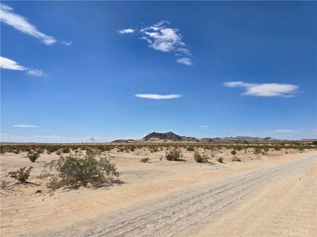 3073 Bagdad Highway, 29 Palms, CA 92277
