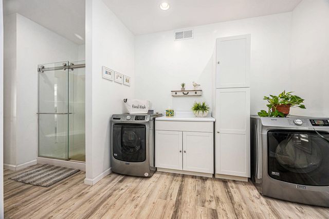 1057 S Stoneridge Drive, Gun Plain Twp, MI 49080