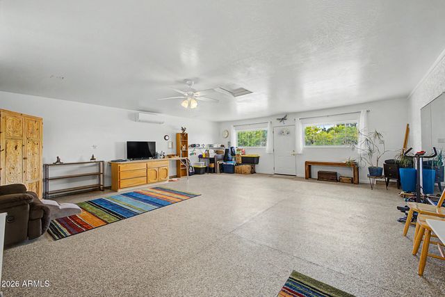 1340 E ROCK WREN Road, Wickenburg, AZ 85390