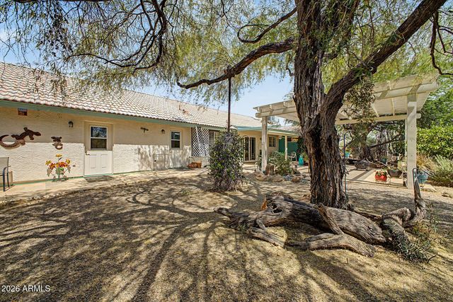 1340 E ROCK WREN Road, Wickenburg, AZ 85390