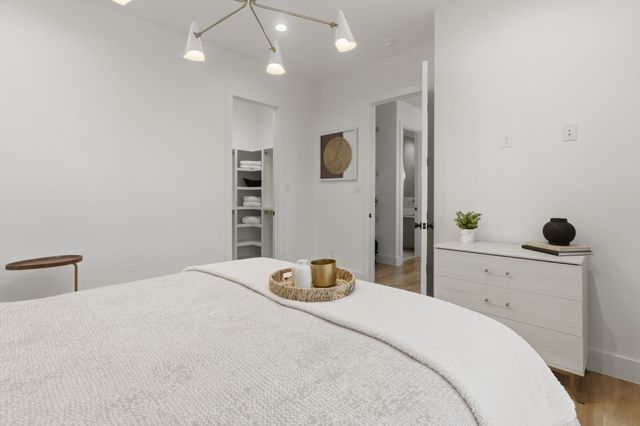 3860 Walnut Hill Lane, Dallas, TX 75229