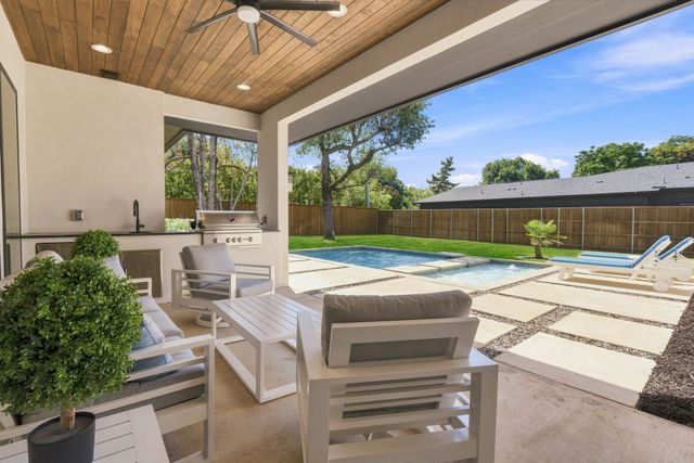 3860 Walnut Hill Lane, Dallas, TX 75229