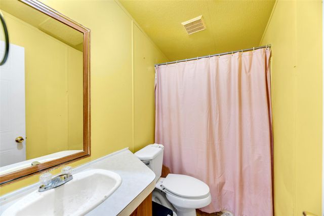 214 The Ranch RD, Del Valle, TX 78617