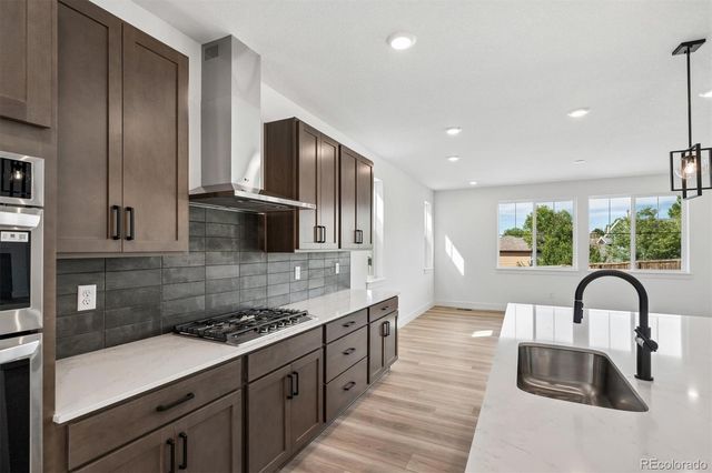 20951 Grays Peak Drive, Parker, CO 80138