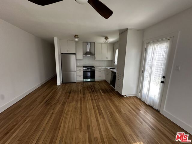 8903 Hubbard Street, Culver City, CA 90232