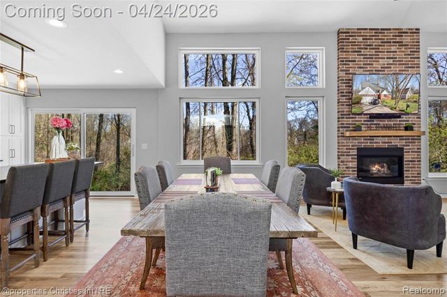 3160 W Ridge Court, Commerce Twp, MI 48390