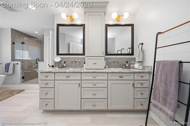 3160 W Ridge Court, Commerce Twp, MI 48390