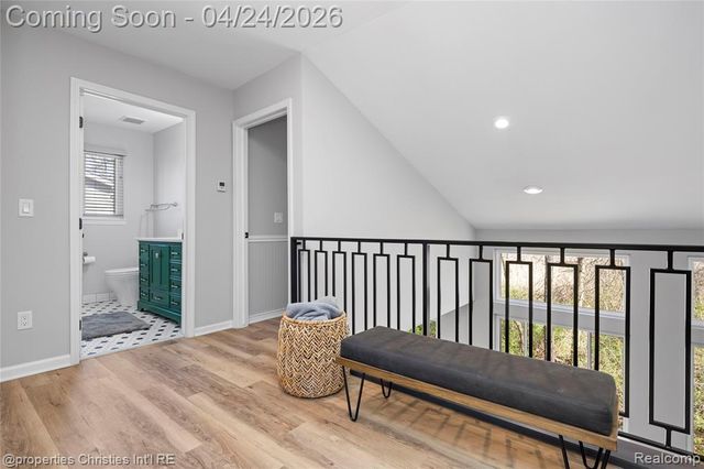 3160 W Ridge Court, Commerce Twp, MI 48390