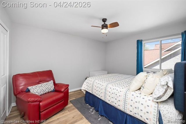 3160 W Ridge Court, Commerce Twp, MI 48390