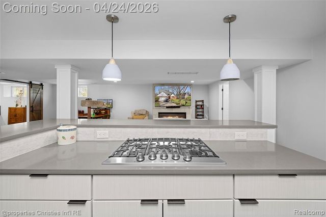 3160 W Ridge Court, Commerce Twp, MI 48390