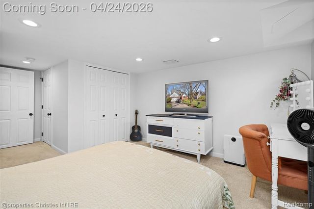 3160 W Ridge Court, Commerce Twp, MI 48390