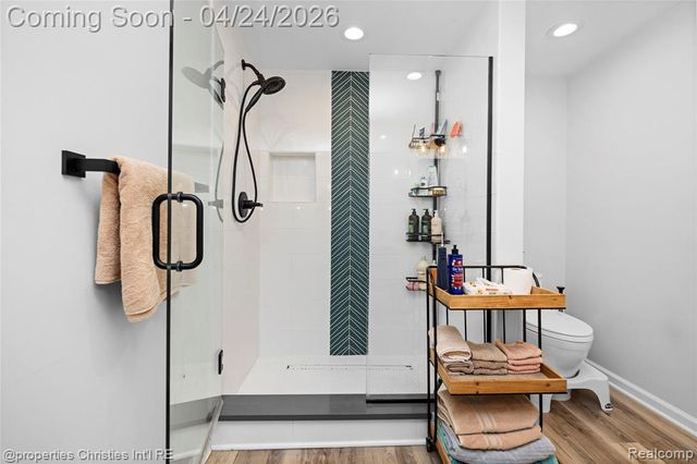 3160 W Ridge Court, Commerce Twp, MI 48390