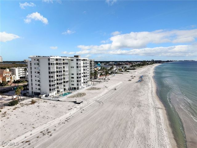 26340 Hickory BLVD 902, Bonita Springs, FL 34134