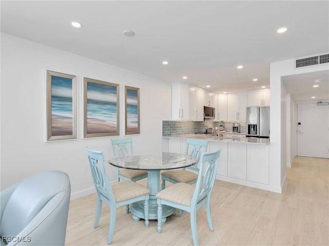 26340 Hickory BLVD 902, Bonita Springs, FL 34134