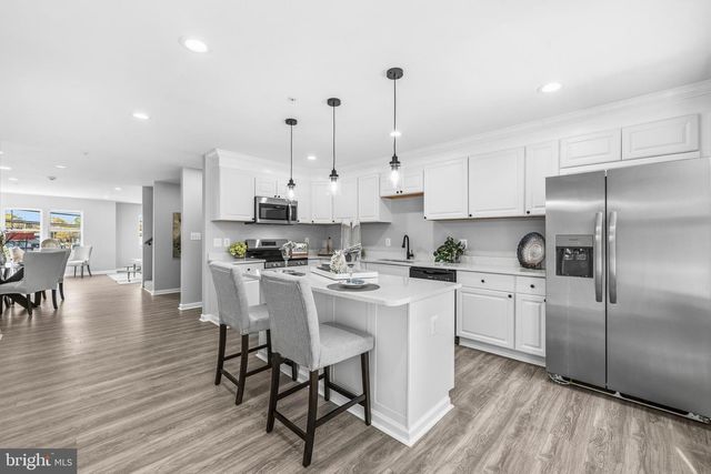 5907 SEAT PLEASANT DR, Capitol Heights, MD 20743