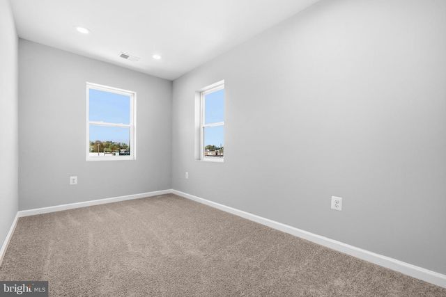 5907 SEAT PLEASANT DR, Capitol Heights, MD 20743