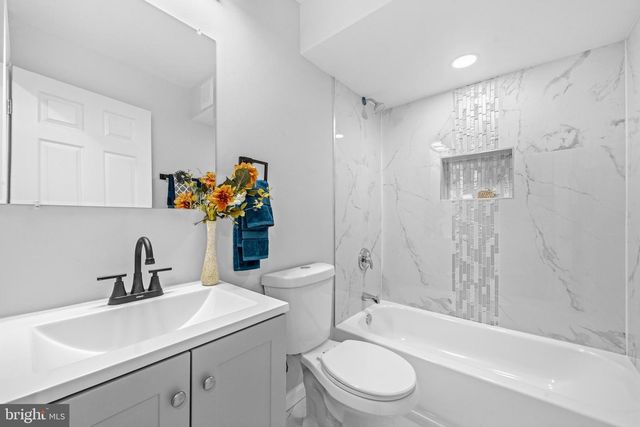 5907 SEAT PLEASANT DR, Capitol Heights, MD 20743