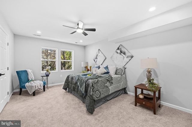 5907 SEAT PLEASANT DR, Capitol Heights, MD 20743