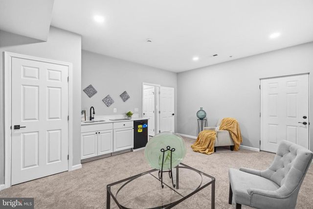 5907 SEAT PLEASANT DR, Capitol Heights, MD 20743