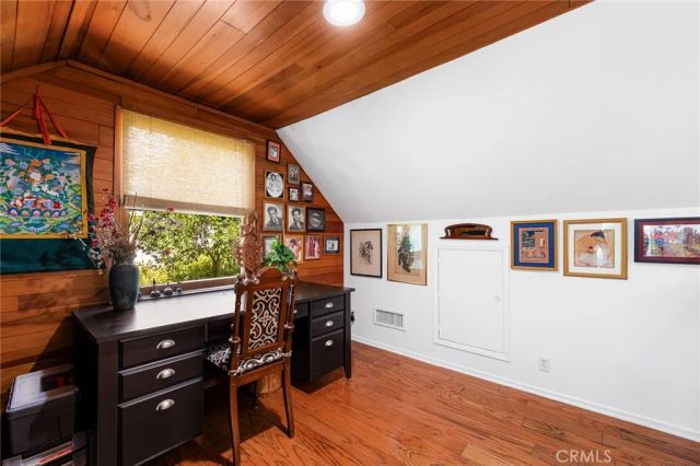 21008 Bandera, Woodland Hills, CA 91364