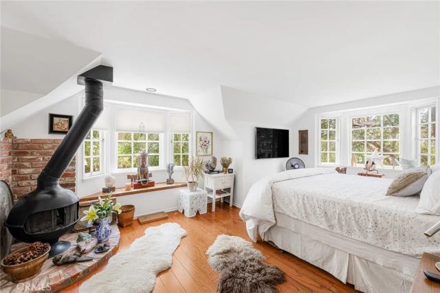 21008 Bandera, Woodland Hills, CA 91364