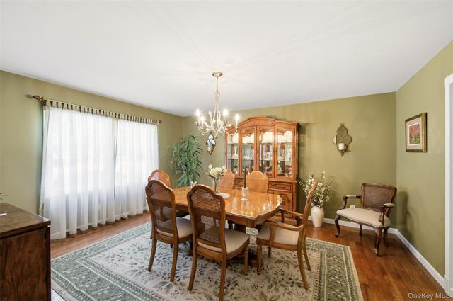 15 Brandywine Drive, East Setauket, NY 11733