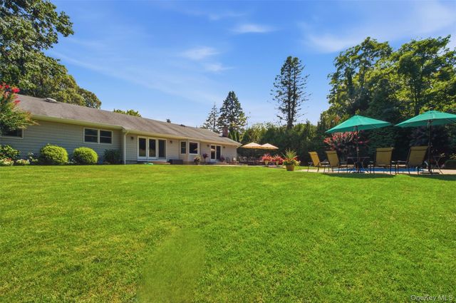 15 Brandywine Drive, East Setauket, NY 11733