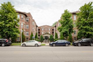 435 E Oakwood Boulevard 35, Chicago, IL 60653