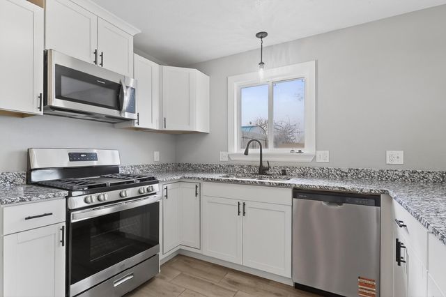 6300 Barnhart Court NE, Albuquerque, NM 87109