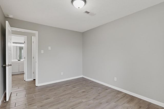 6300 Barnhart Court NE, Albuquerque, NM 87109