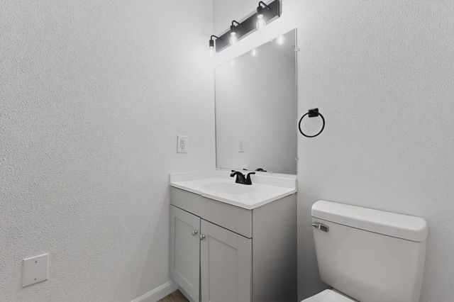 6300 Barnhart Court NE, Albuquerque, NM 87109