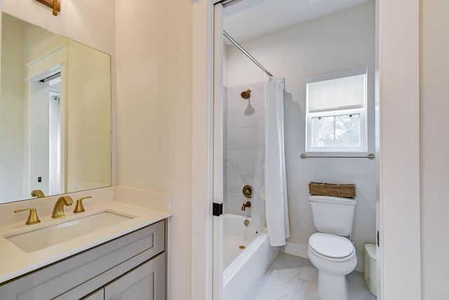 5402 Wheatley Street G, Houston, TX 77091